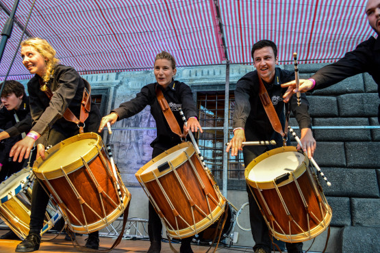 Surfdrummers